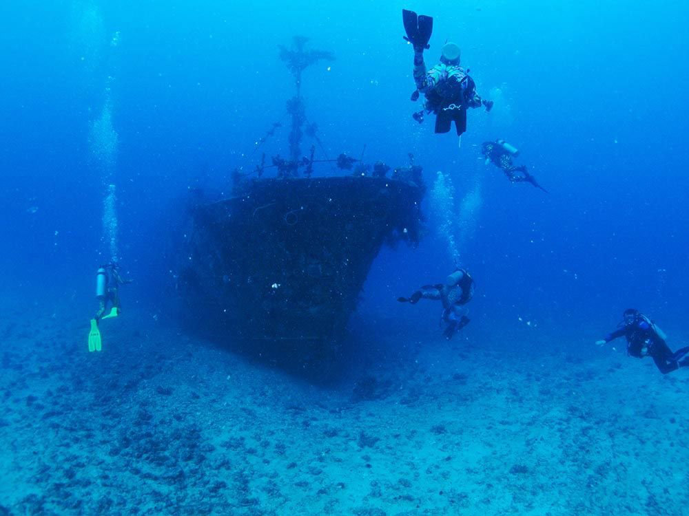 Waidroka, Fiji Tasu Wreck Dive | Photo Courtesy of Rosie Holidays