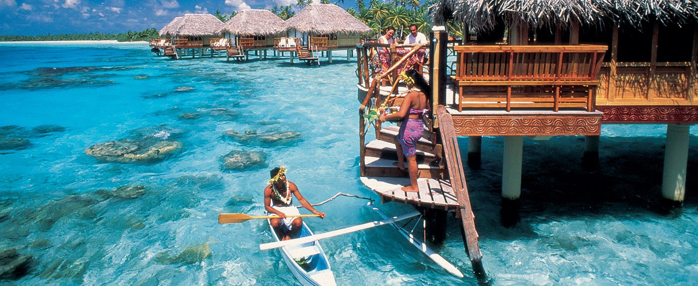 Overwater Bunglalow at the Manihi Pearl Beach Resort - Photo courtesy of Tahiti Tourisme